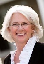 Real Estate Agent Mary Hanson